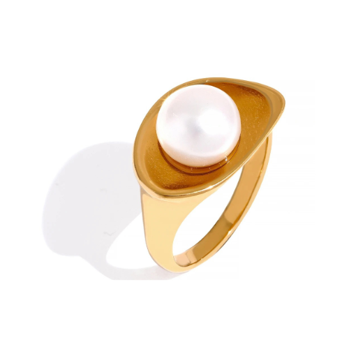 Pearl Ring