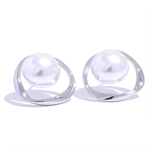 Pearls Round Hollow Earrings