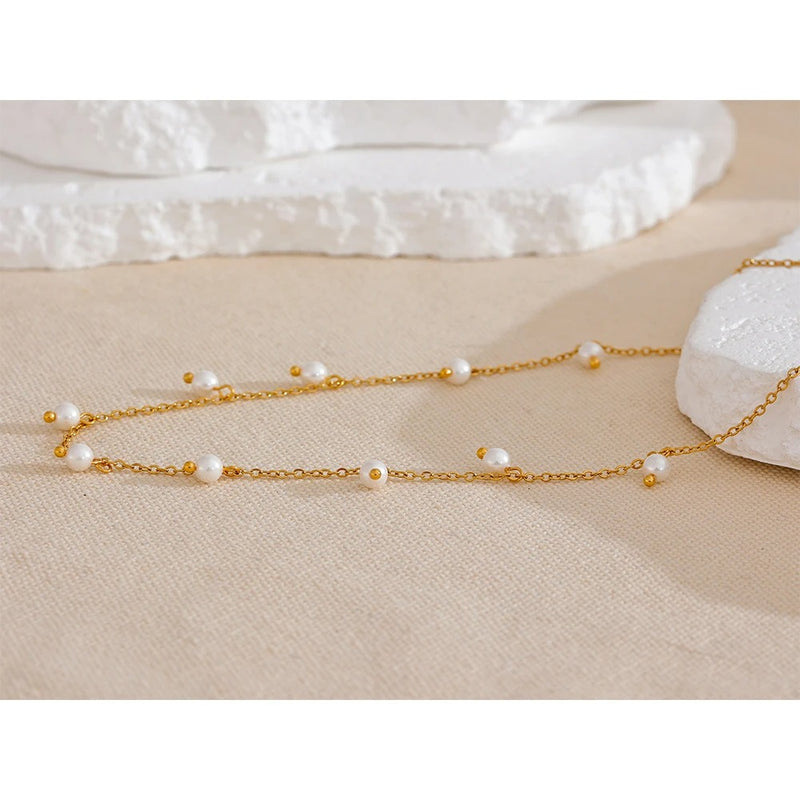 Shell Pearls Necklace