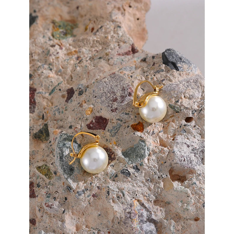 Pearls Hoop Earrings