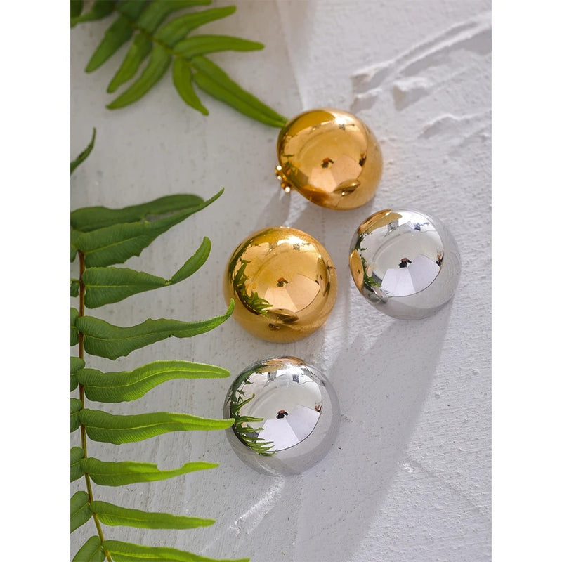 Round Stud Earrings