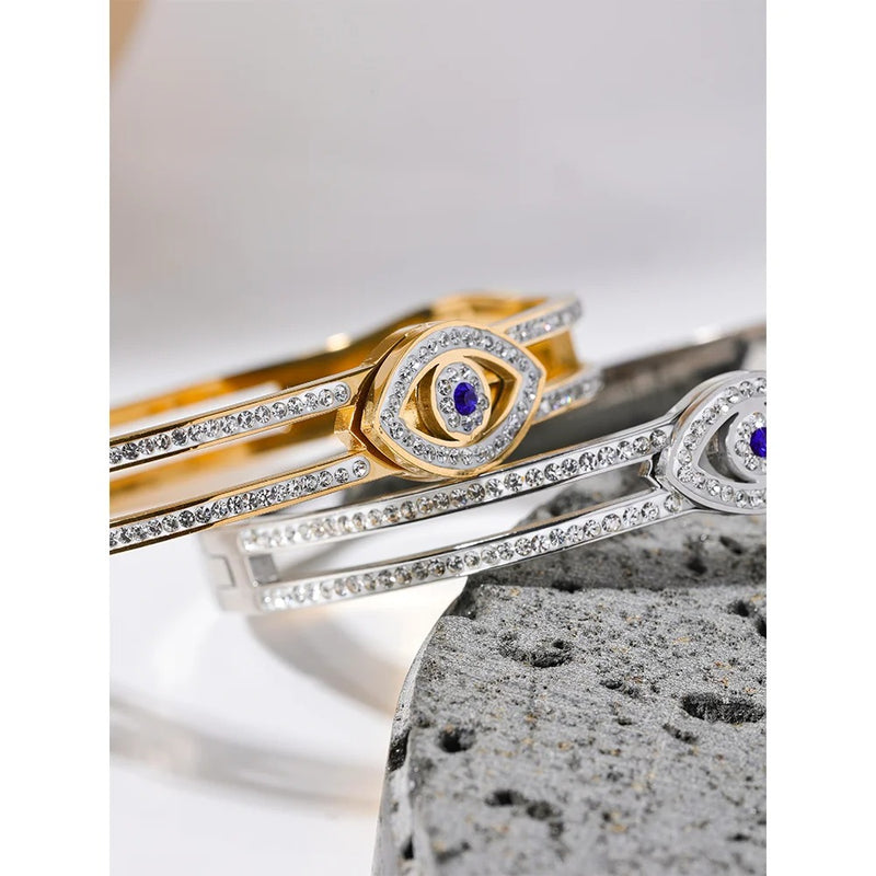 Stainless Steel Fashion Bracelet Bangle with Cubic Zirconia Eye, 18K Gold Plated