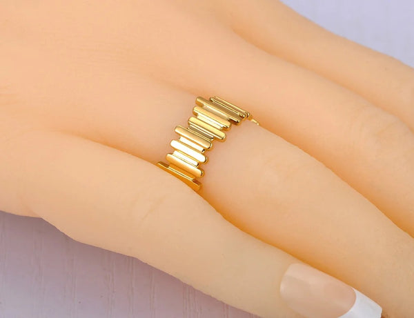 Simple Geometric Open Rings