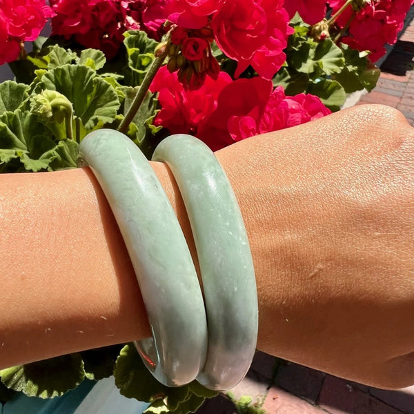 Natural Jade Smooth Green Stone Slip-On Bangle Bracelet